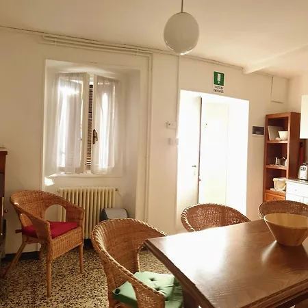 La Turr De Mezz 3* Nesso