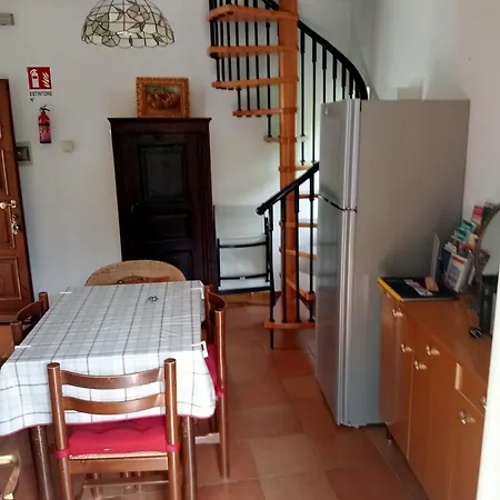 La Turr De Mezz Gasthuis Nesso