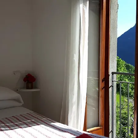 Guest house La Turr De Mezz 3*