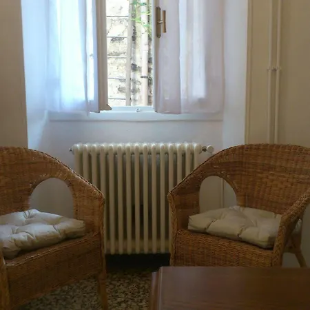 Guest house La Turr De Mezz Nesso