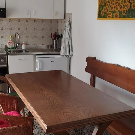 ゲストハウス La Turr De Mezz 3*