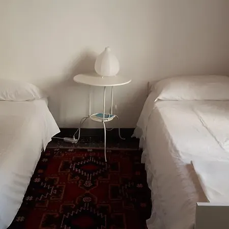 杜尔梅兹旅馆
