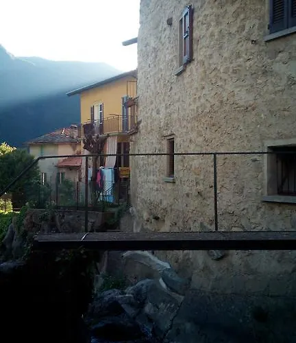 La Turr De Mezz Gasthof Nesso